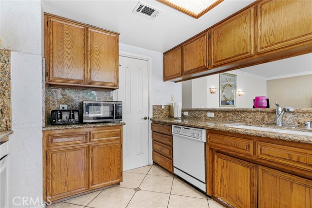 MLS #SR25259037 image #12