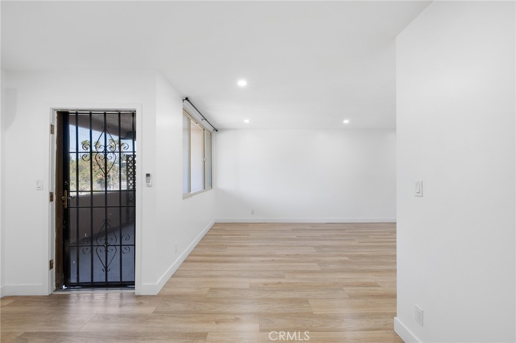 MLS #SR25259041 image #3