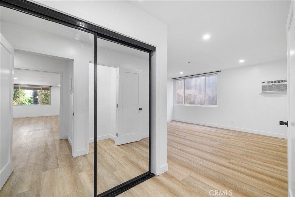 MLS #SR25259060 image #16