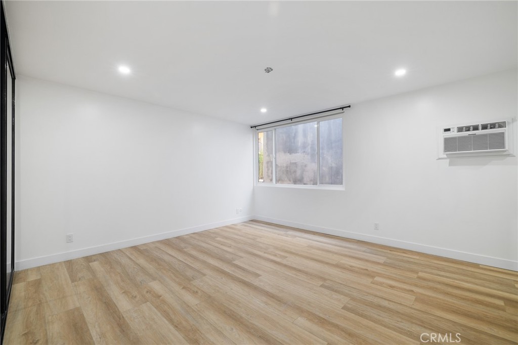 MLS #SR25259060 image #17