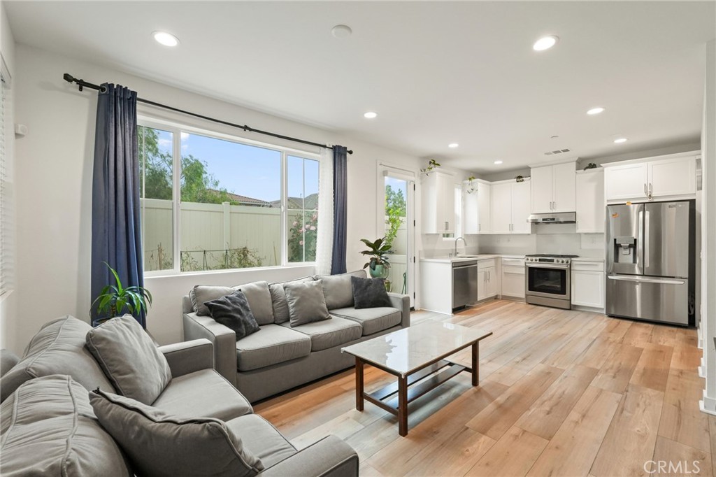 MLS #SR25259170 image #5