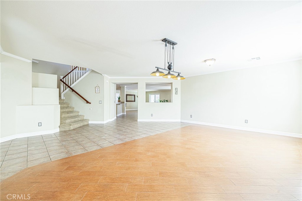 MLS #SR25259239 image #9