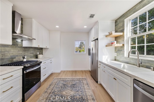 MLS #SR25259247 image #5