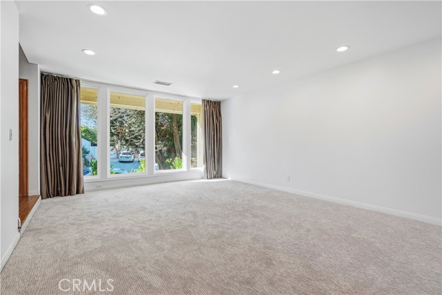 MLS #SR25259288 image #10