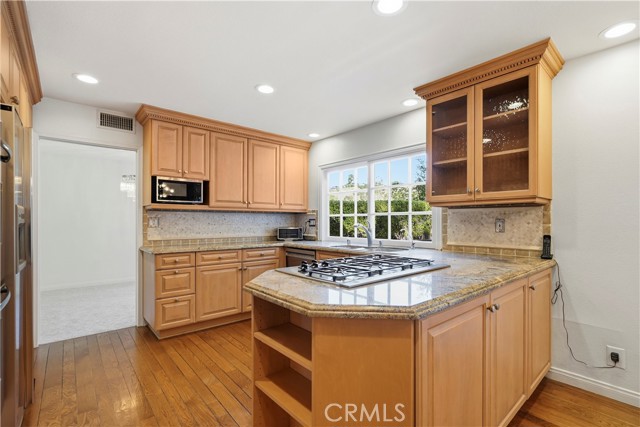 MLS #SR25259288 image #7