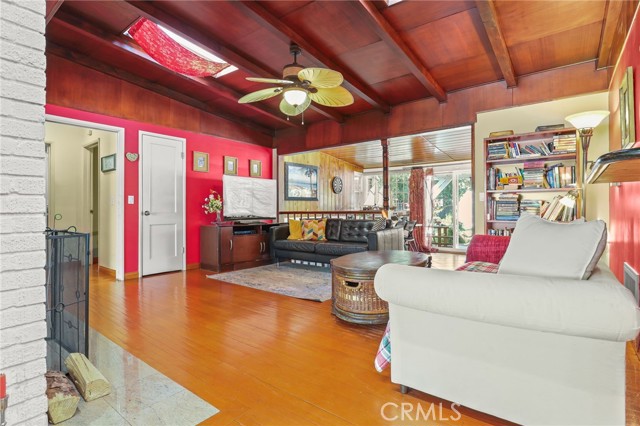 MLS #SR25259399 image #10