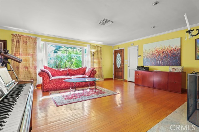 MLS #SR25259399 image #7