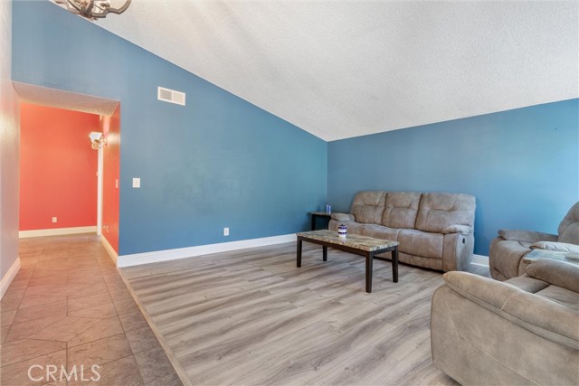 MLS #SR25259462 image #11