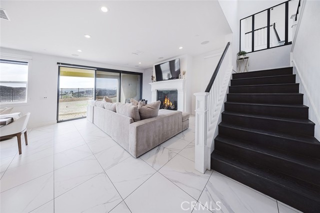 MLS #SR25259465 image #5