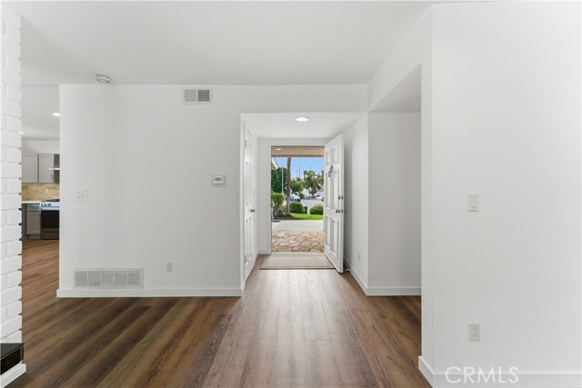 MLS #SR25259608 image #3