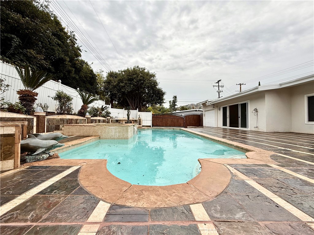 MLS #SR25259612 image #8