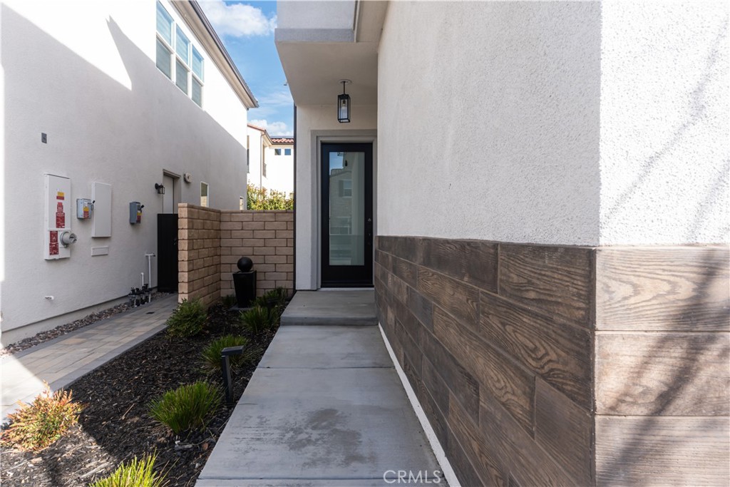 MLS #SR25259624 image #2