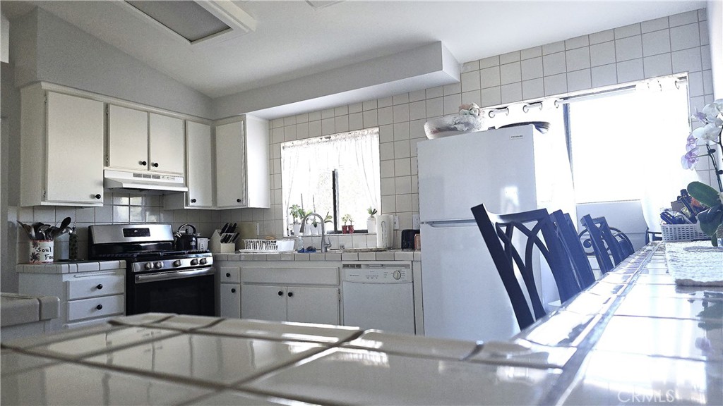 MLS #SR25259784 image #7