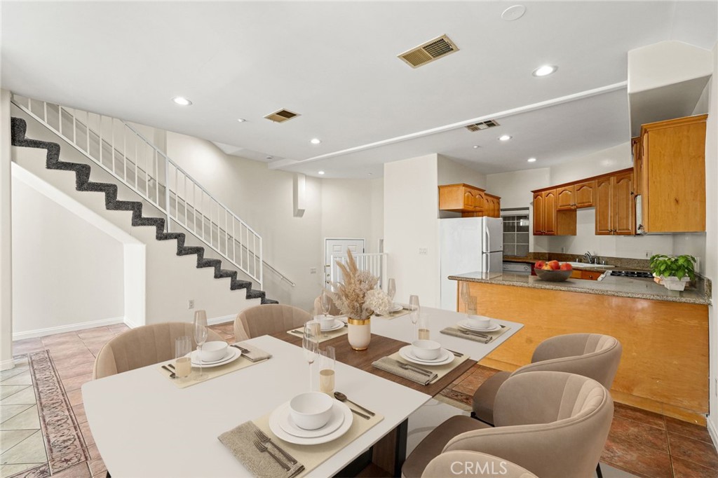 MLS #SR25259795 image #8