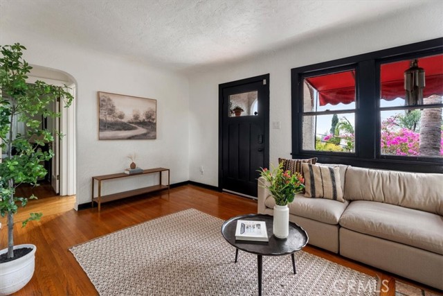 MLS #SR25259837 image #5