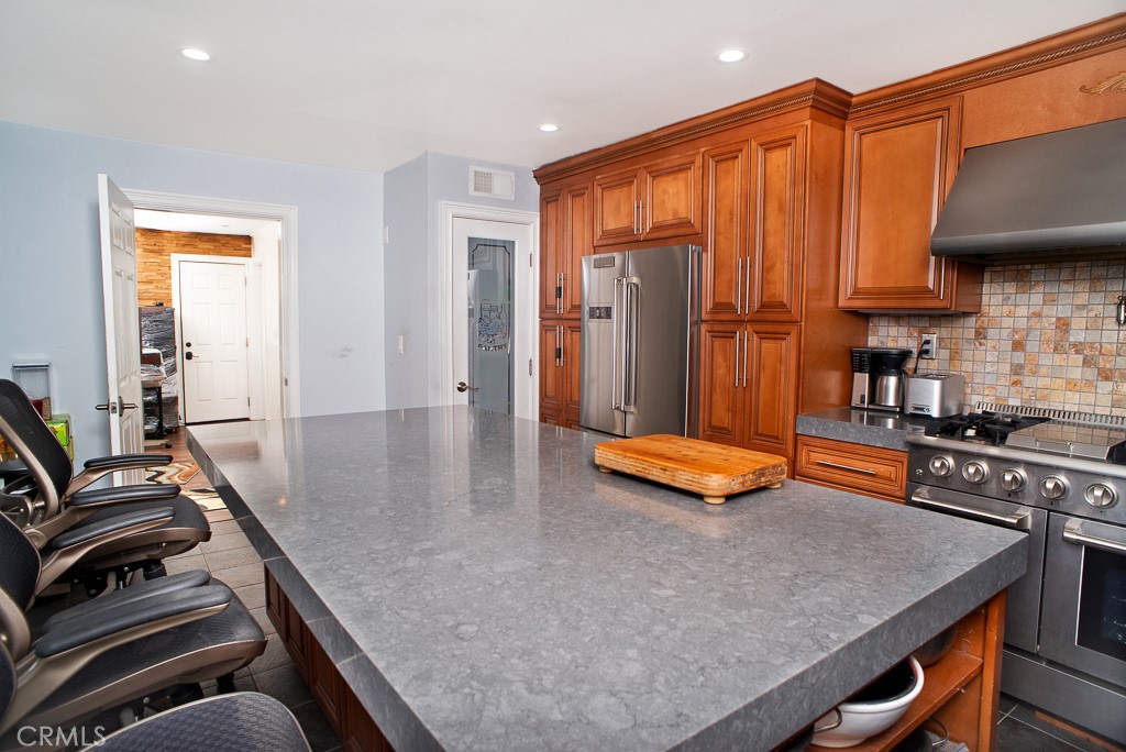 MLS #SR25259898 image #3