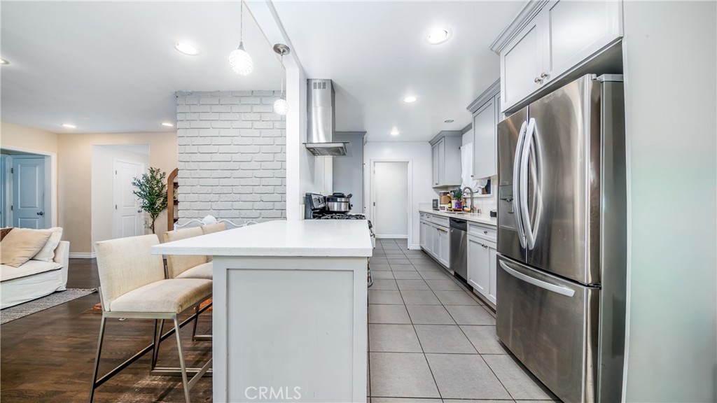 MLS #SR25260024 image #6