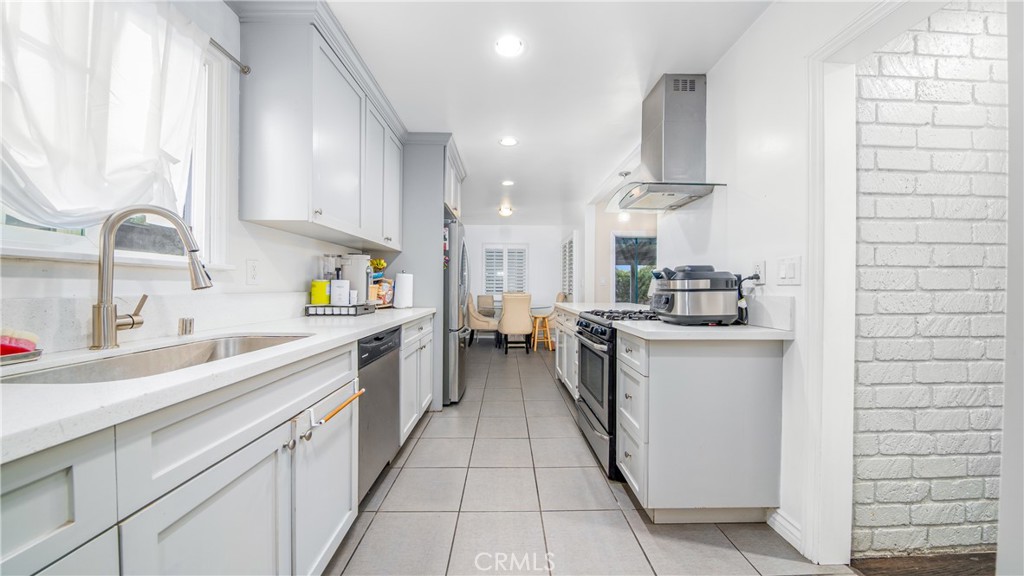 MLS #SR25260024 image #7