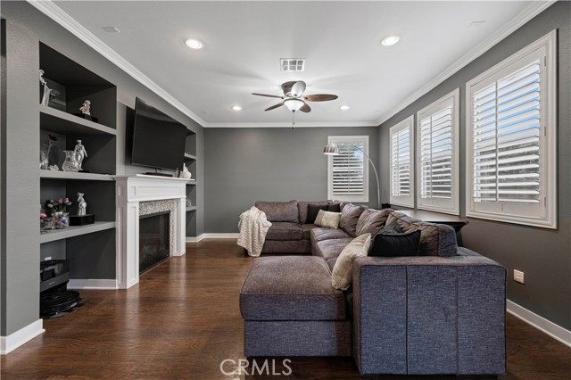 MLS #SR25260070 image #8