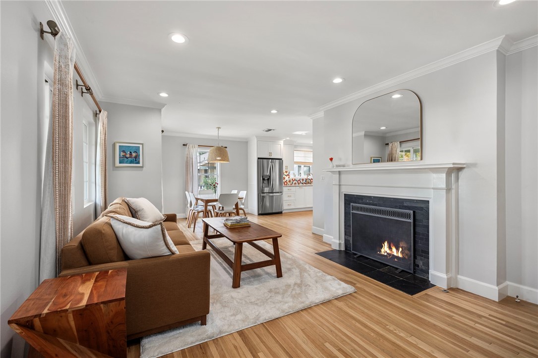 MLS #SR25260148 image #2