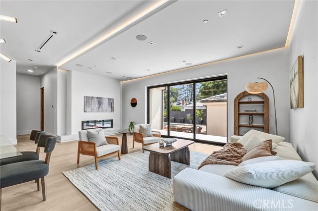 MLS #SR25244514 image #12