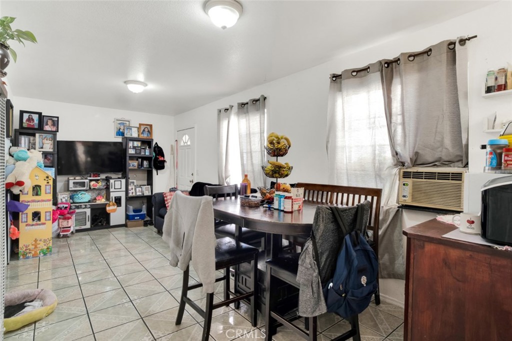 MLS #SR25260283 image #8