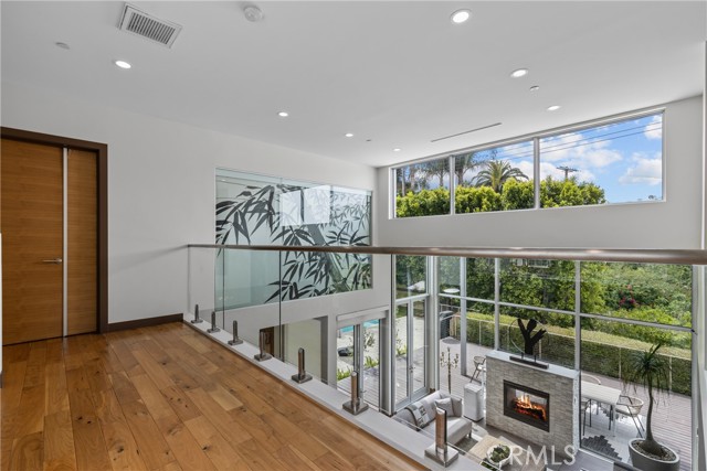 MLS #SR25260301 image #13