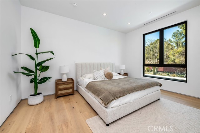 MLS #SR25260310 image #34