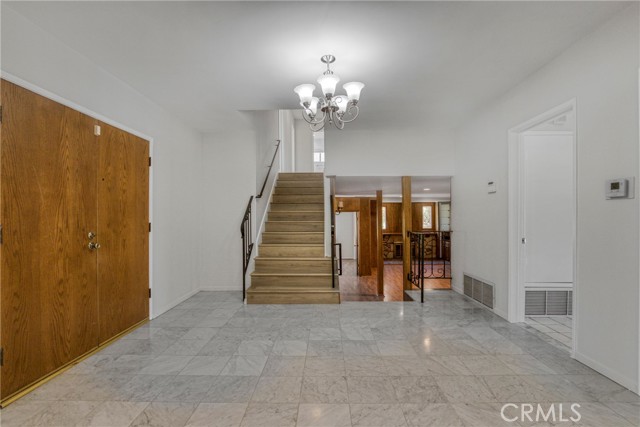 MLS #SR25224400 image #10