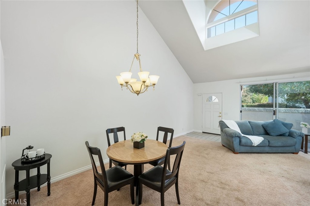 MLS #SR25260409 image #9