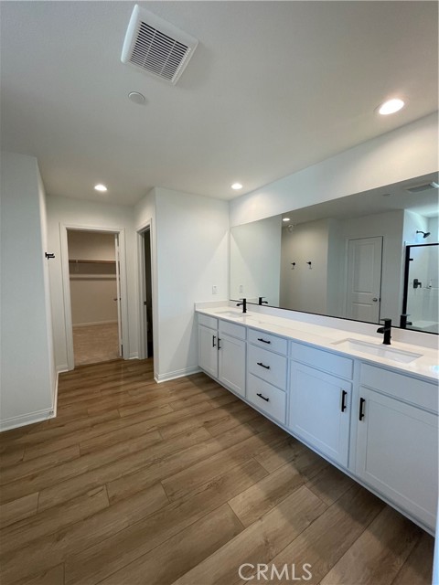 MLS #SR25260423 image #3