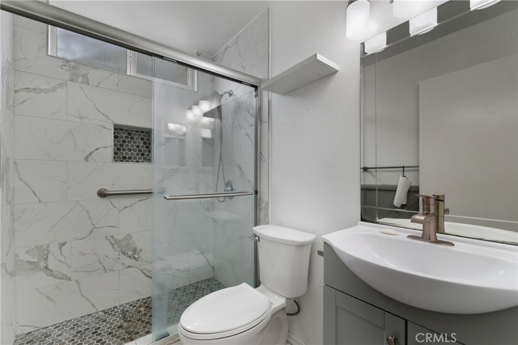 MLS #SR25260428 image #12