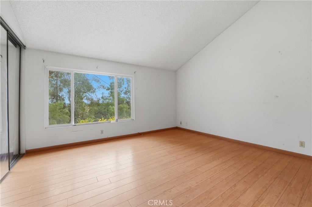 MLS #SR25260428 image #16