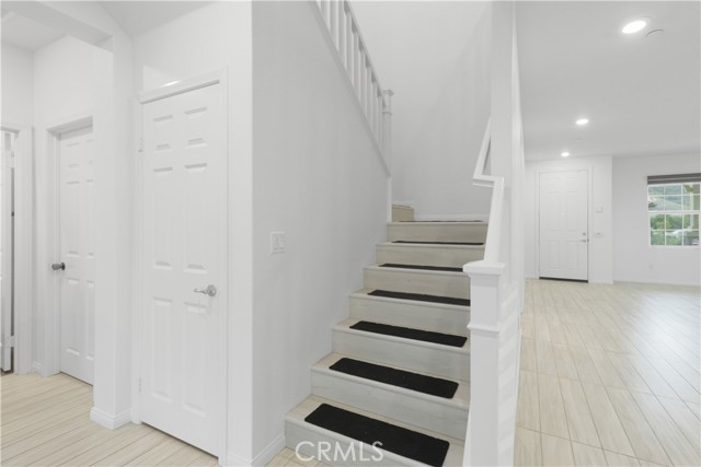 MLS #SR25260436 image #15