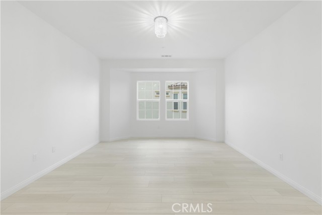 MLS #SR25260436 image #21