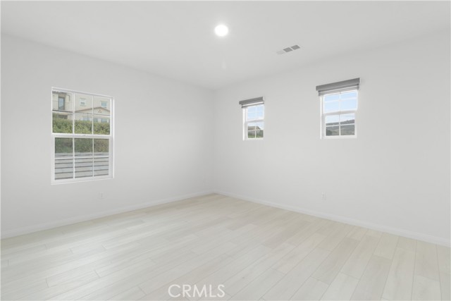 MLS #SR25260436 image #27