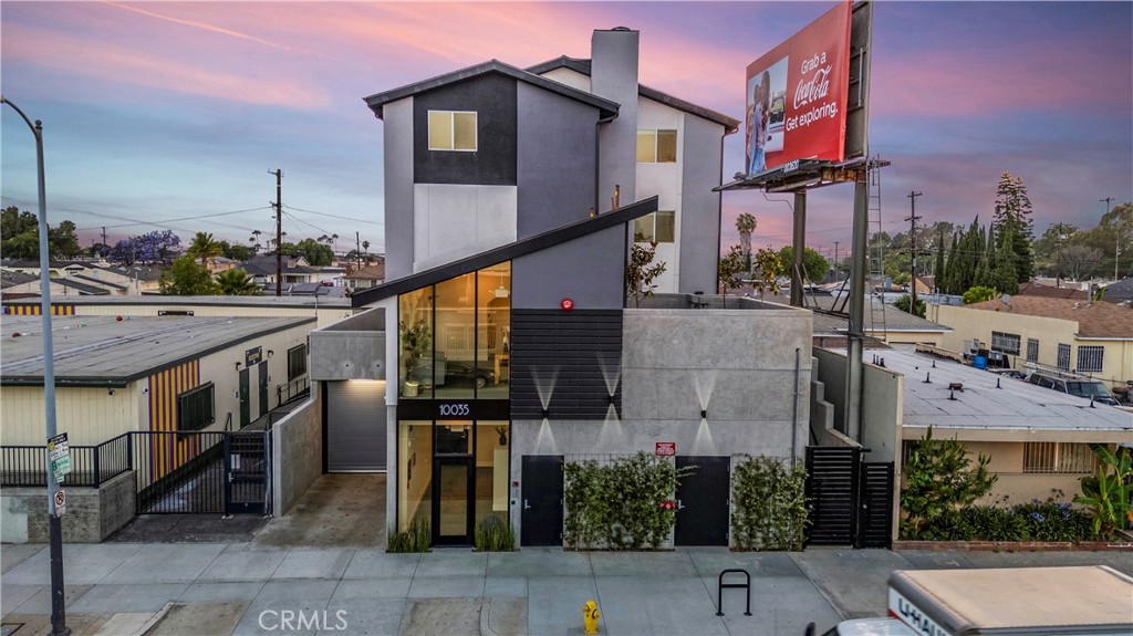 MLS #SR25260437 image #2