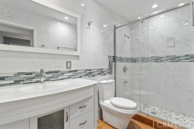 MLS #SR25260443 image #10