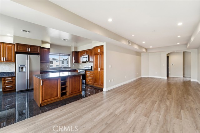 MLS #SR25260457 image #13