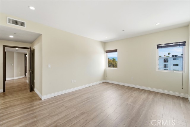 MLS #SR25260457 image #17