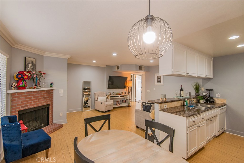 MLS #SR25260462 image #3