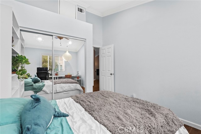 MLS #SR25260550 image #18