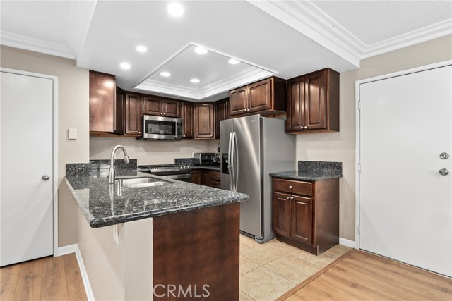 MLS #SR25260550 image #6