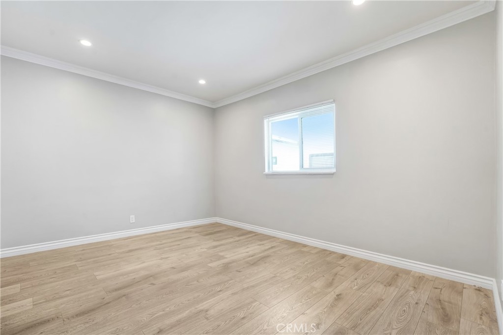 MLS #SR25260595 image #13