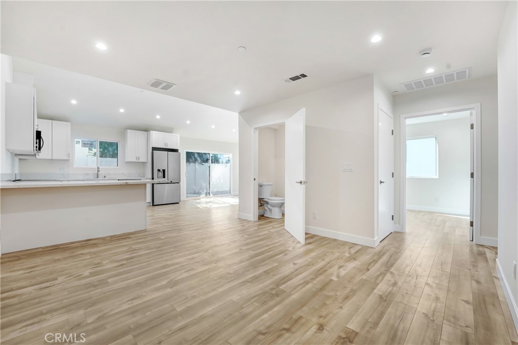 MLS #SR25260595 image #24