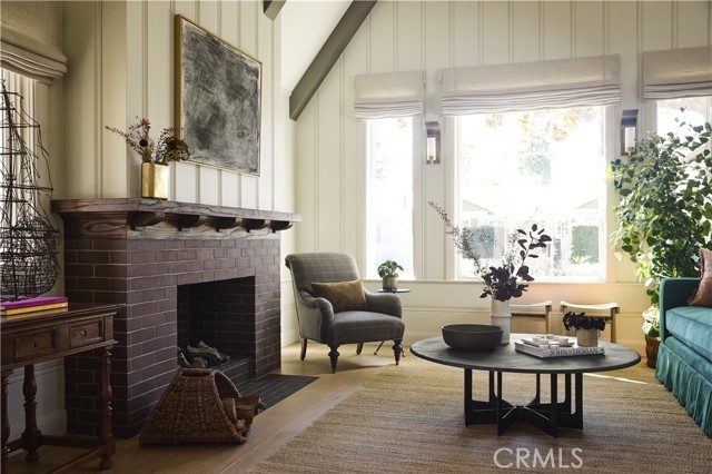 MLS #SR25260632 image #2