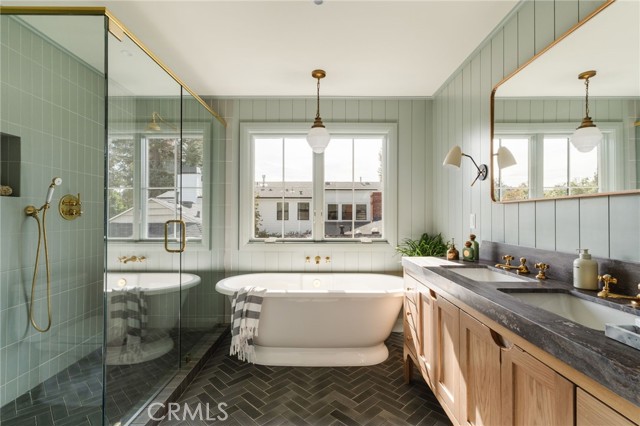 MLS #SR25260632 image #22