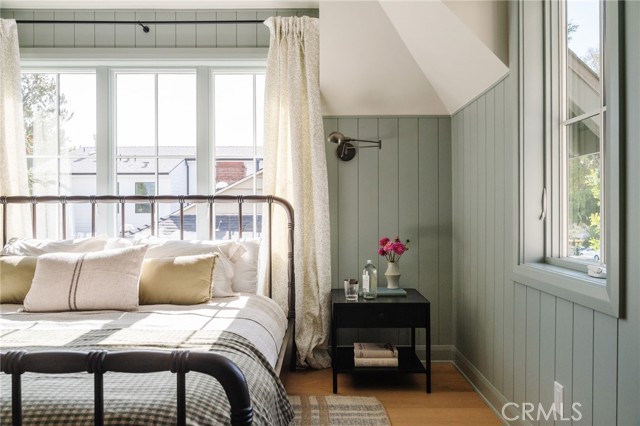 MLS #SR25260632 image #25