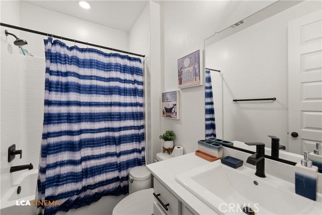 MLS #SR25260654 image #16