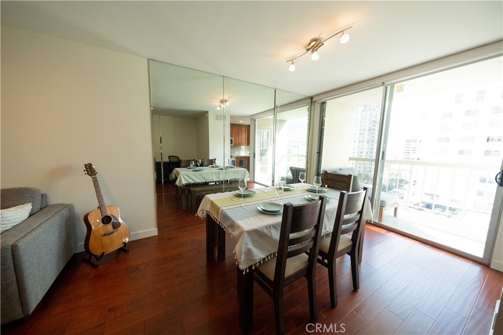 MLS #SR25260699 image #5